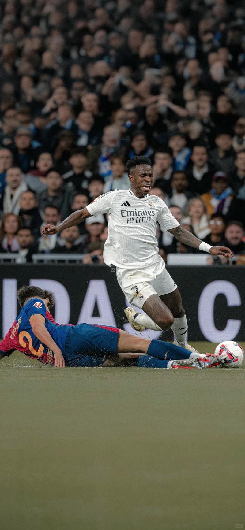 ảnh Vinicius Junior siêu sao sân cỏ