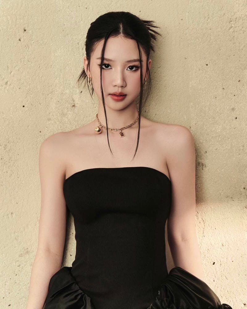 ảnh amee sexy quyến rũ đầy cuốn hút