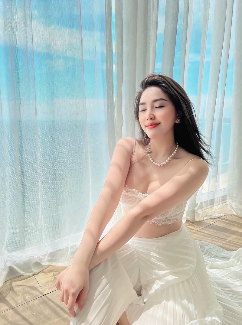 ảnh bảo thy sexy đầy cuốn hút