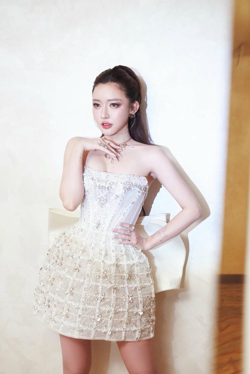 ảnh bích phương sexy khiến dân mạng xuýt xoa