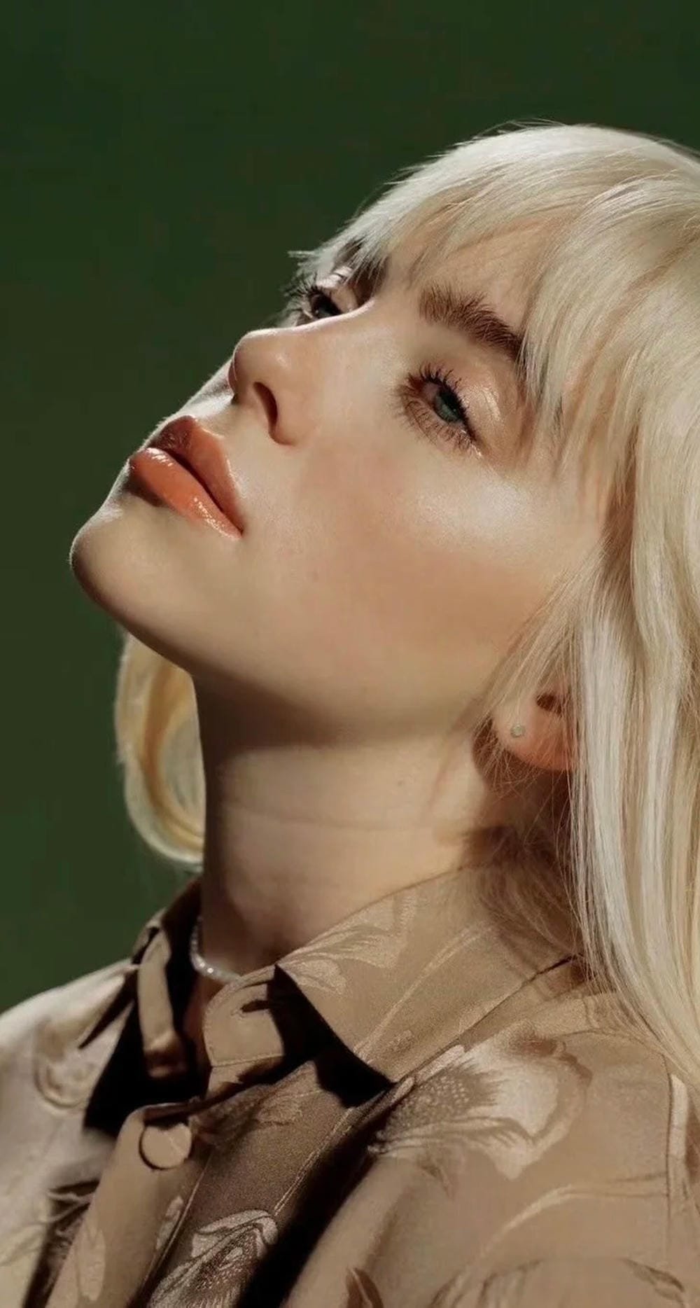 ảnh billie eilish sexy khoe thần thái sang chảnh ảnh billie eilish sexy khoe thần thái sang chảnh