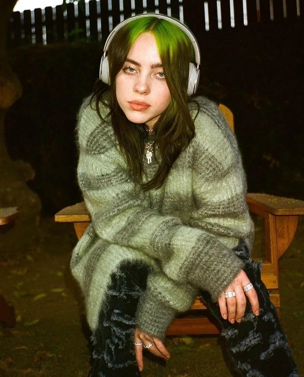 ảnh billie eilish sexy nhan sắc đầy ấn tượng ảnh billie eilish sexy nhan sắc đầy ấn tượng