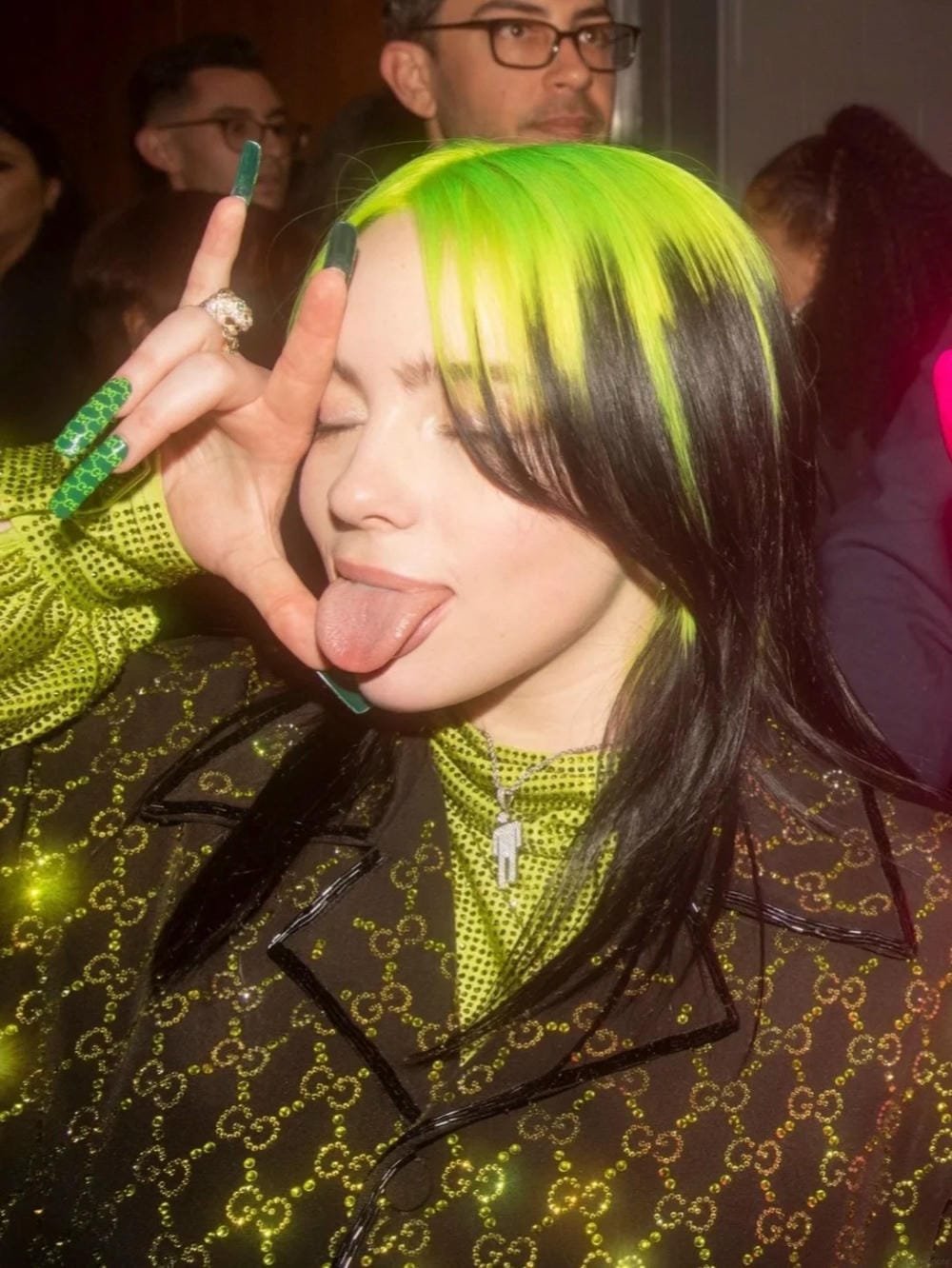 ảnh billie eilish sexy quyến rũ đầy cuốn hút ảnh billie eilish sexy quyến rũ đầy cuốn hút