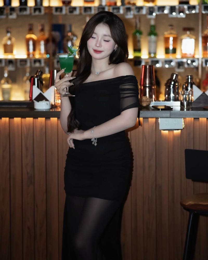 ảnh bình an sexy khoe đường cong đẹp ảnh bình an sexy khoe đường cong đẹp
