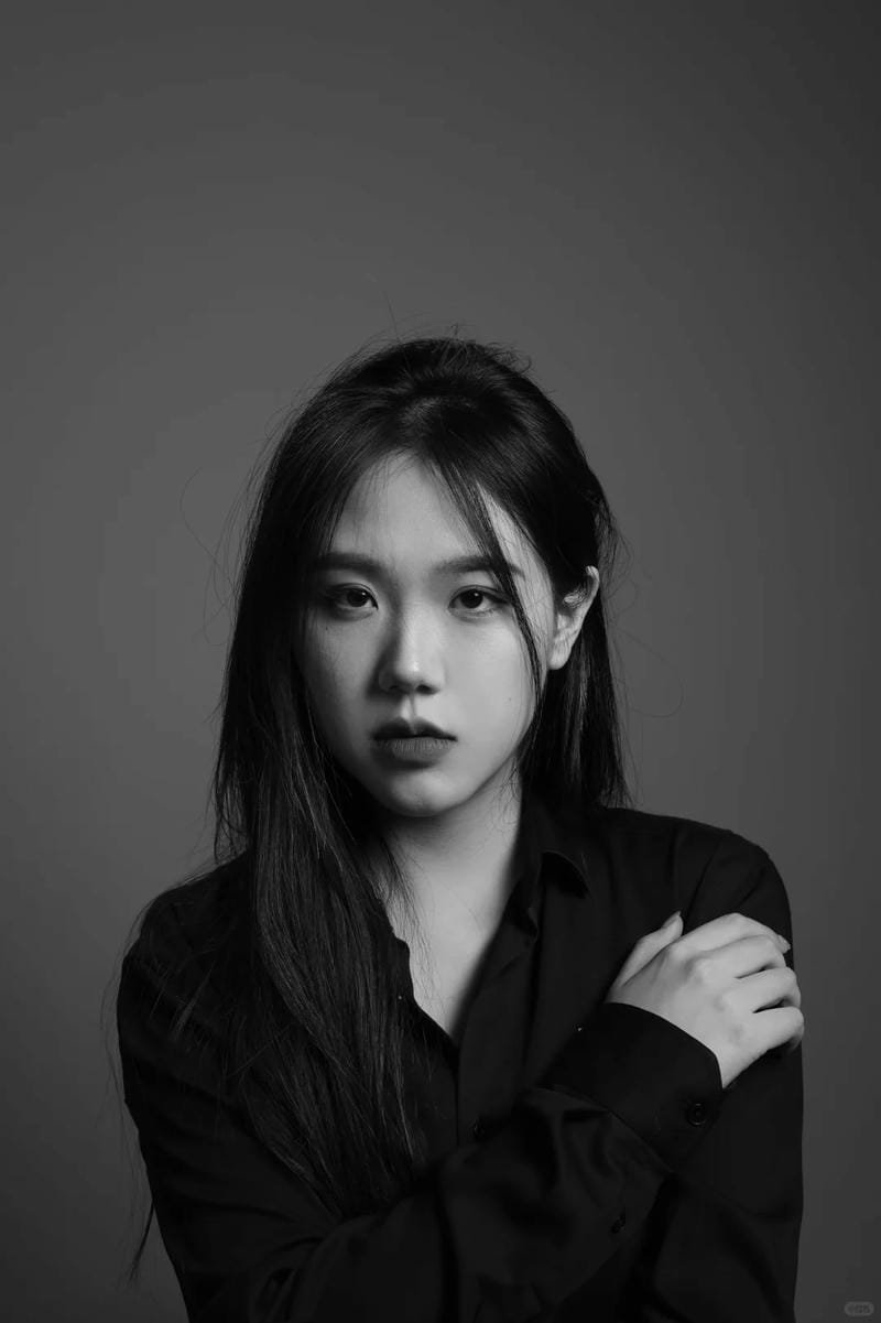 ảnh chân dung trắng đen nghệ thuật ấn tượng sâu sắc