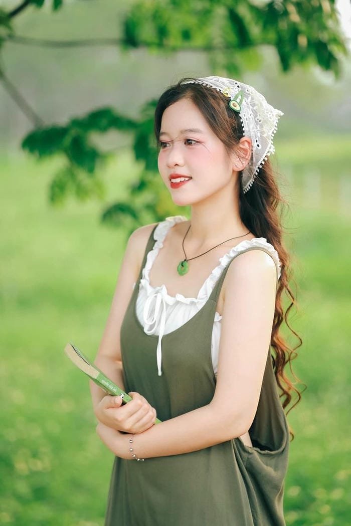 ảnh cute nữ má hồng đáng yêu