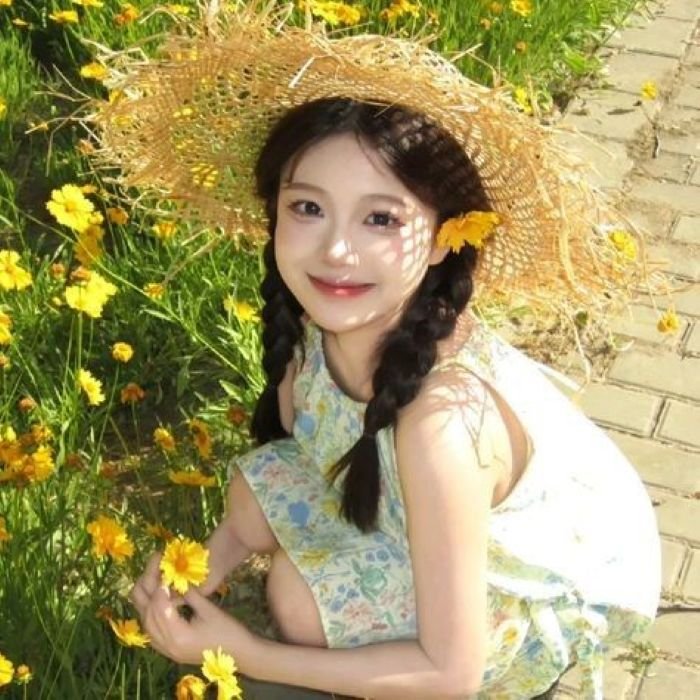 ảnh cute nữ nụ cười tỏa nắng