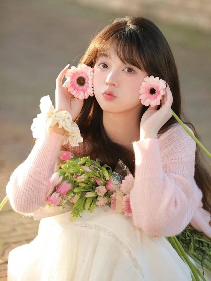 ảnh cute nữ tạo dáng cực xinh