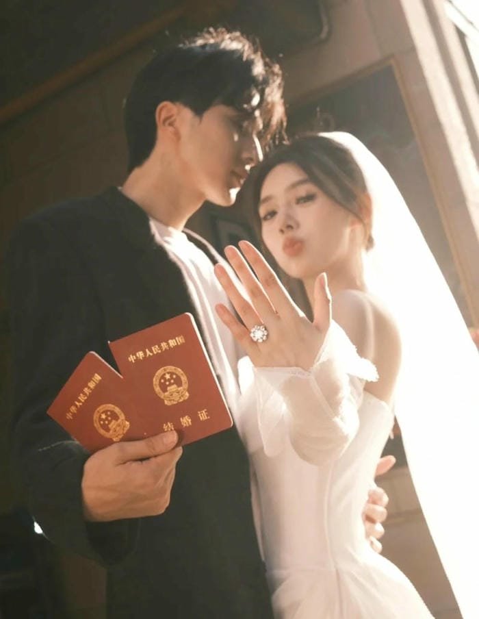ảnh đám cưới concept sang trọng tinh tế