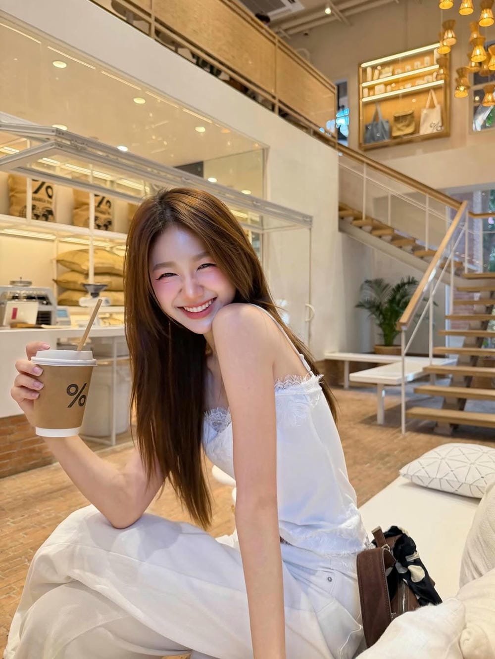 ảnh gái xinh aesthetic cực chill ảnh gái xinh aesthetic cực chill