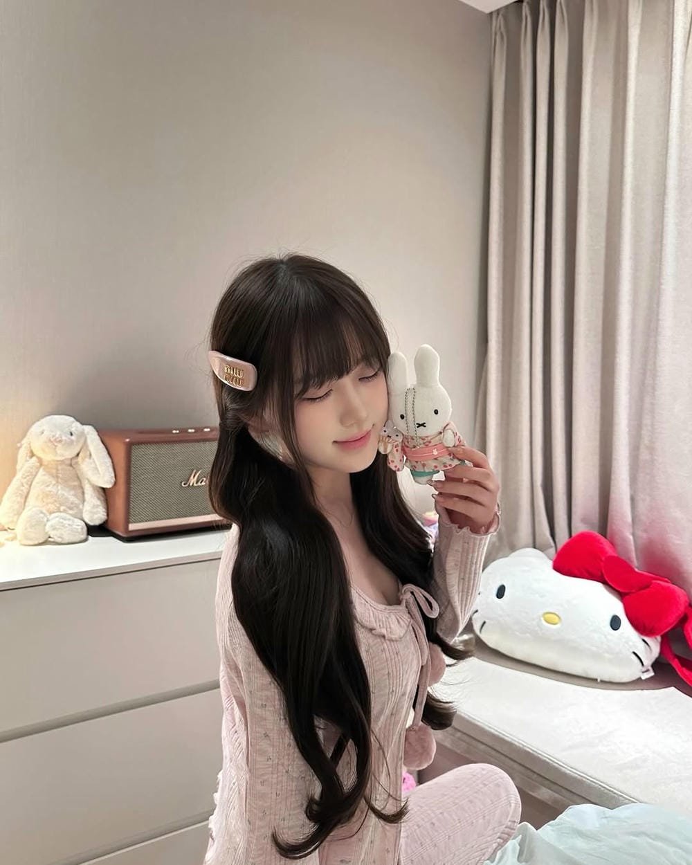 ảnh gái xinh aesthetic style cực trendy ảnh gái xinh aesthetic style cực trendy