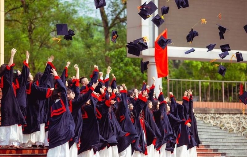 ảnh học sinh lưu giữ thanh xuân
