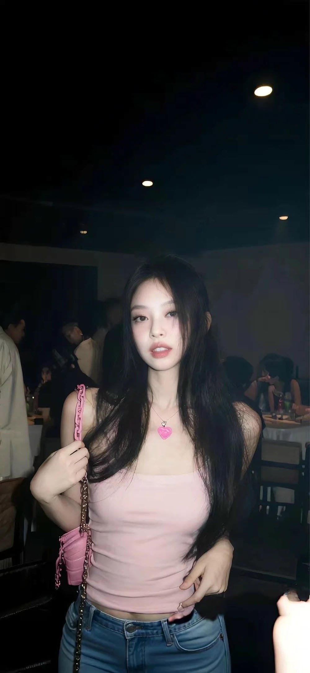 ảnh jennie sexy đầy khí chất