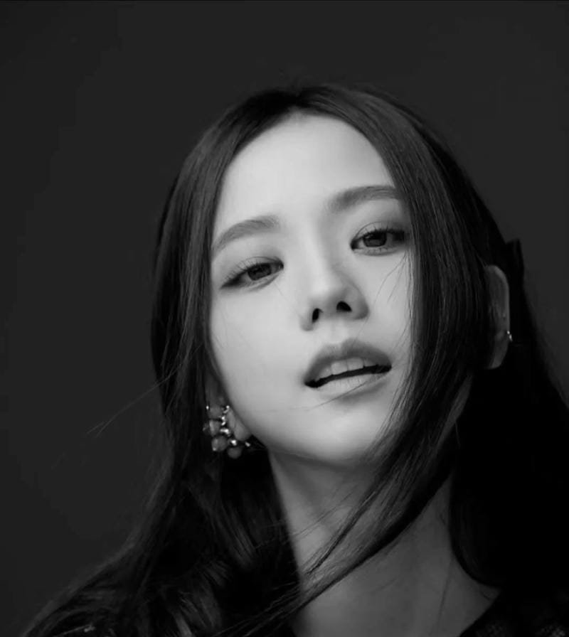 ảnh jisoo sexy cuốn hút trong từng khung hình