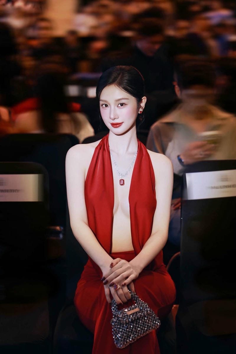 ảnh jun vũ sexy cuốn hút mọi ánh nhìn