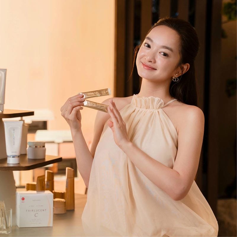 ảnh kaity nguyễn sexy phong cách sang trọng