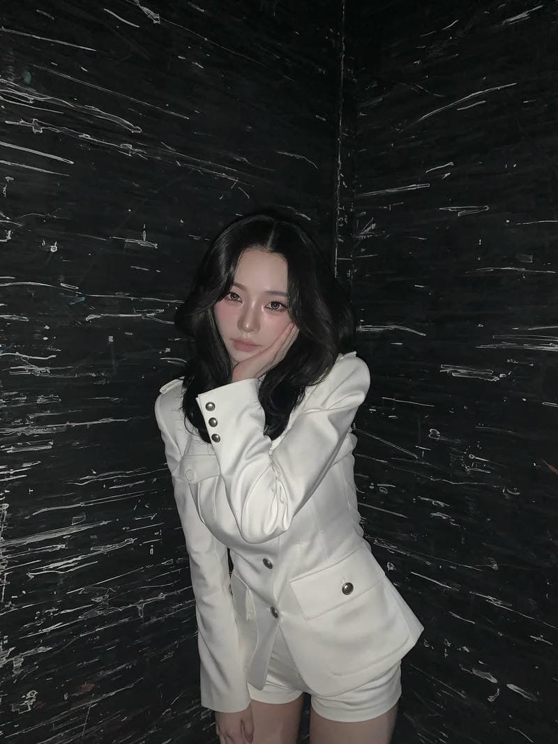 ảnh karina sexy khí chất cuốn hút