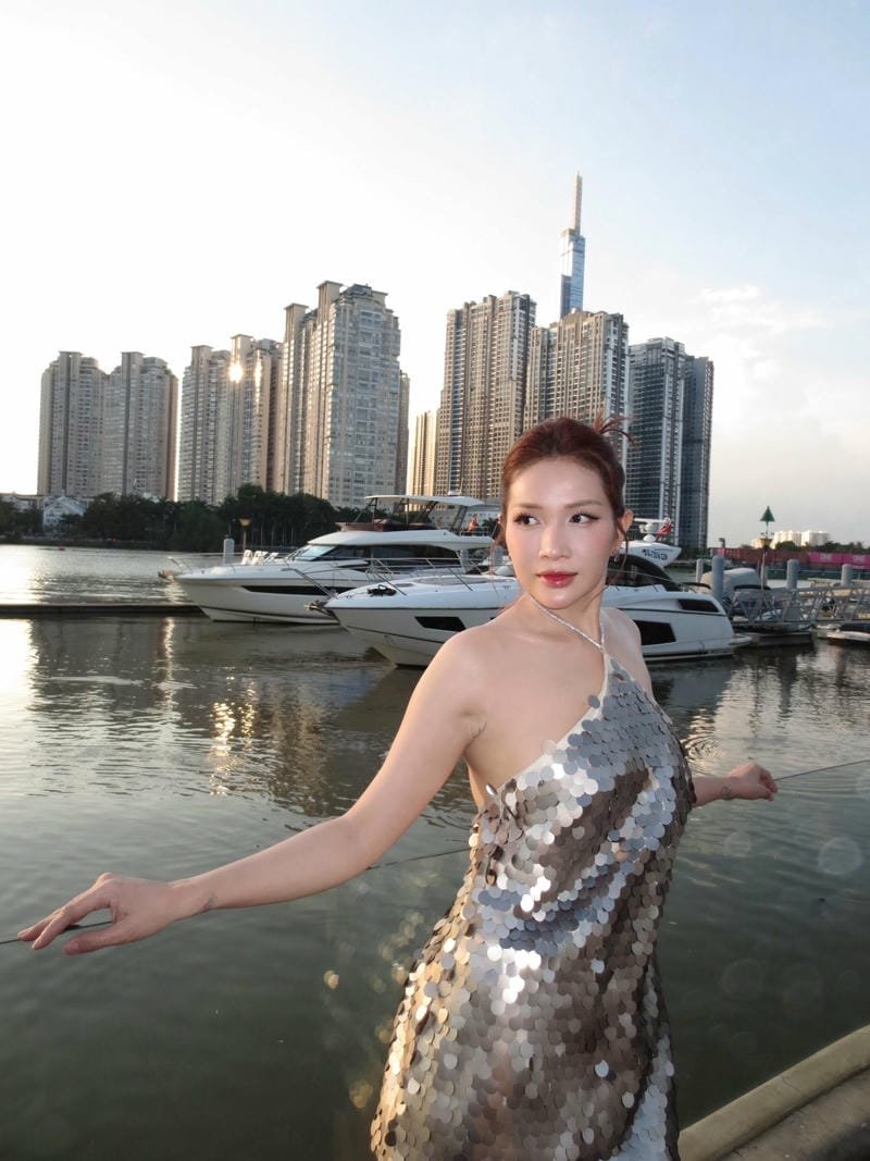 ảnh khả như sexy khoảnh khắc đầy thu hút