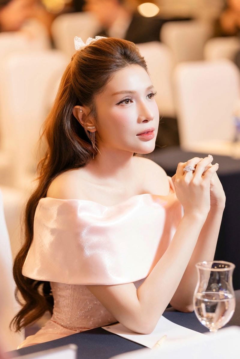 ảnh khả như sexy tạo hình cực cuốn hút