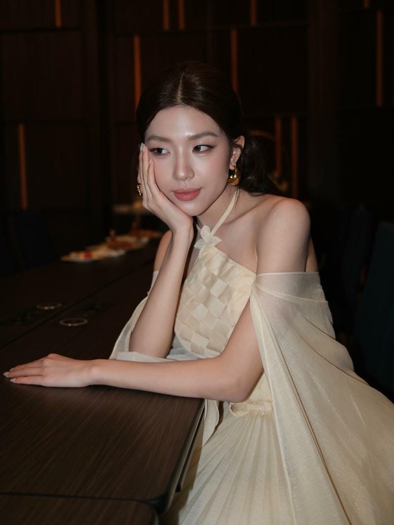 ảnh lamoon sexy thần thái cực kỳ nổi bật