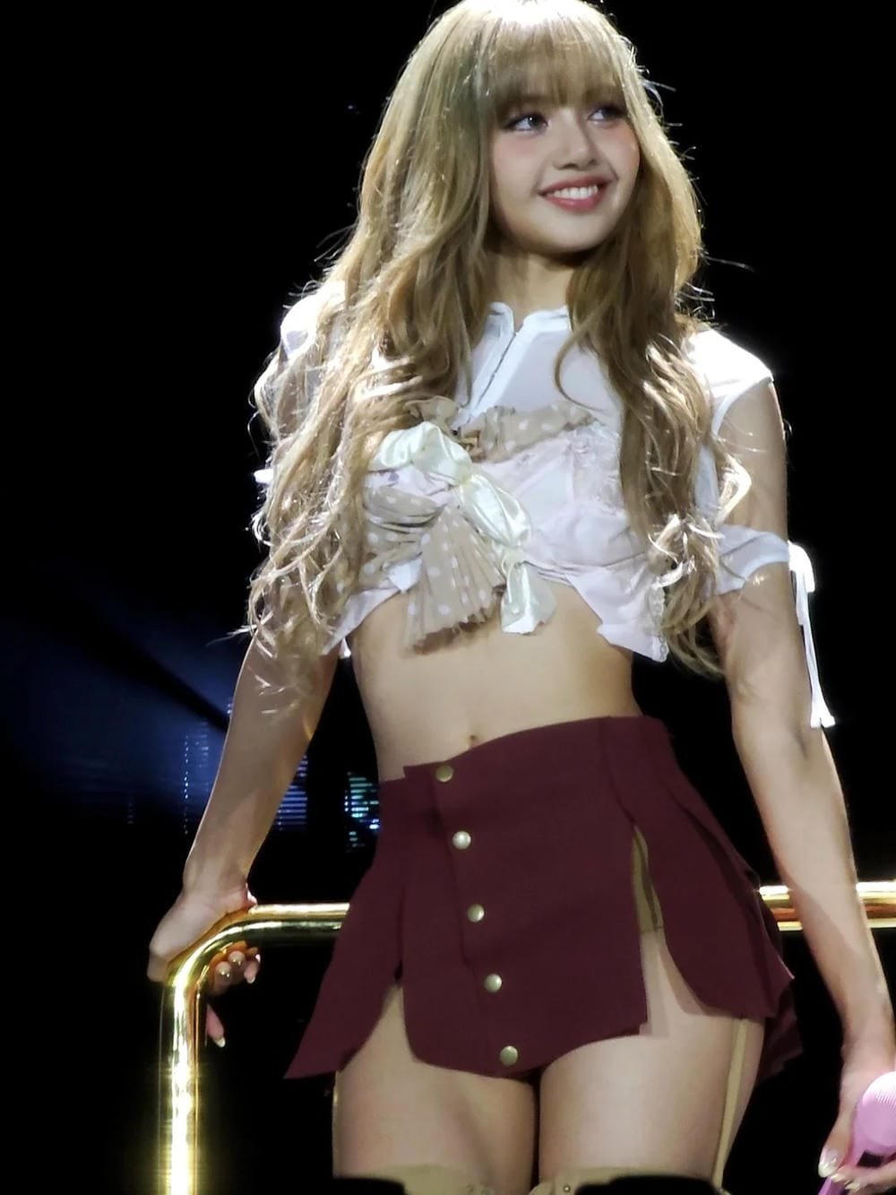 ảnh lisa sexy khí chất ngút ngàn