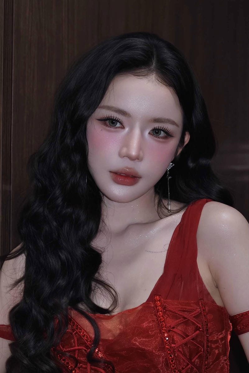 ảnh lyly sexy phong cách thời thượng quyến rũ