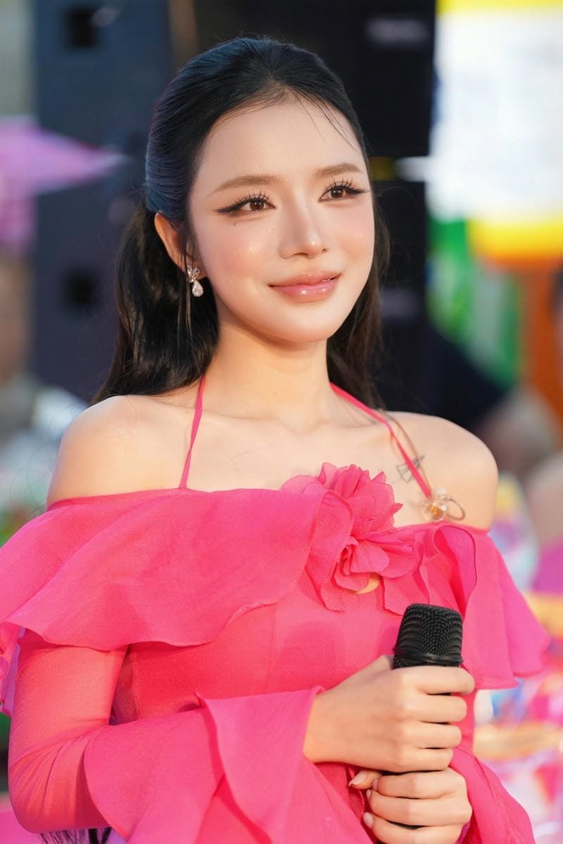 ảnh lyly sexy visual đẹp chuẩn xu hướng