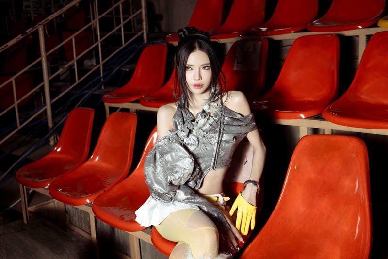 ảnh mai dora sexy tạo dáng cuốn hút