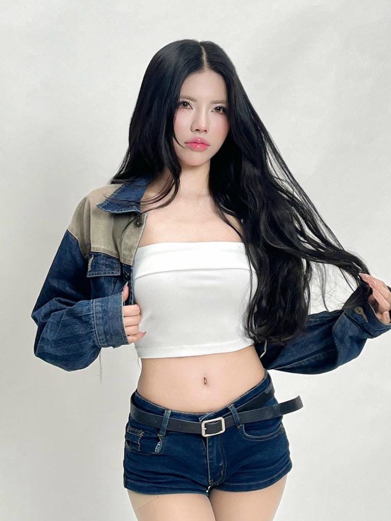 ảnh mai dora sexy vẻ ngoài đầy sức hút