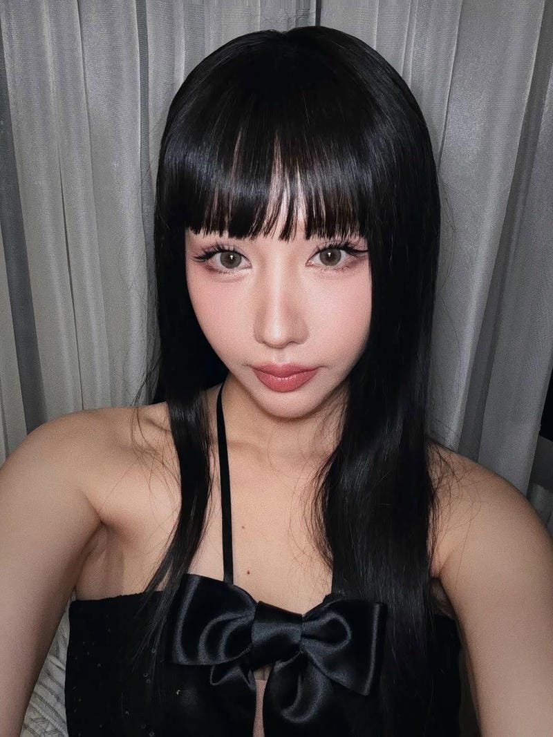 ảnh min sexy quyến rũ đầy cuốn hút