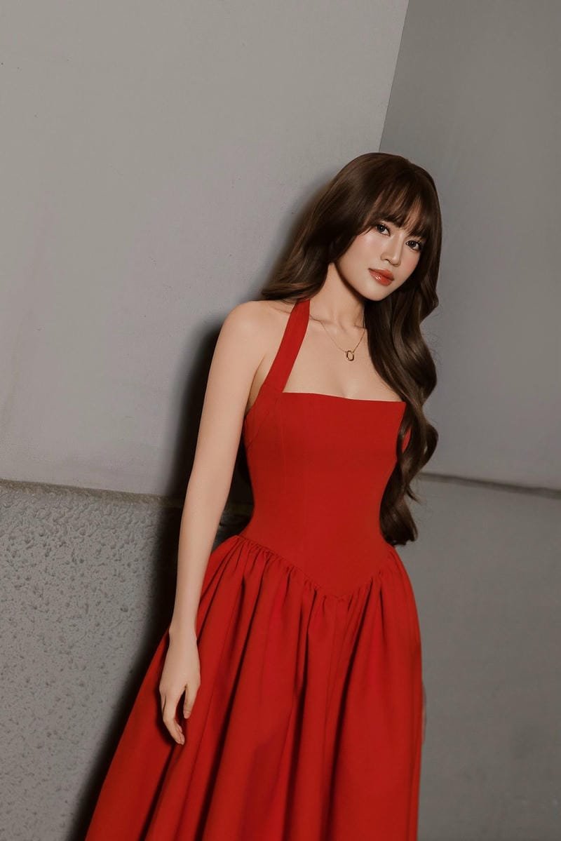 ảnh ninh dương lan ngọc sexy đầy thần thái