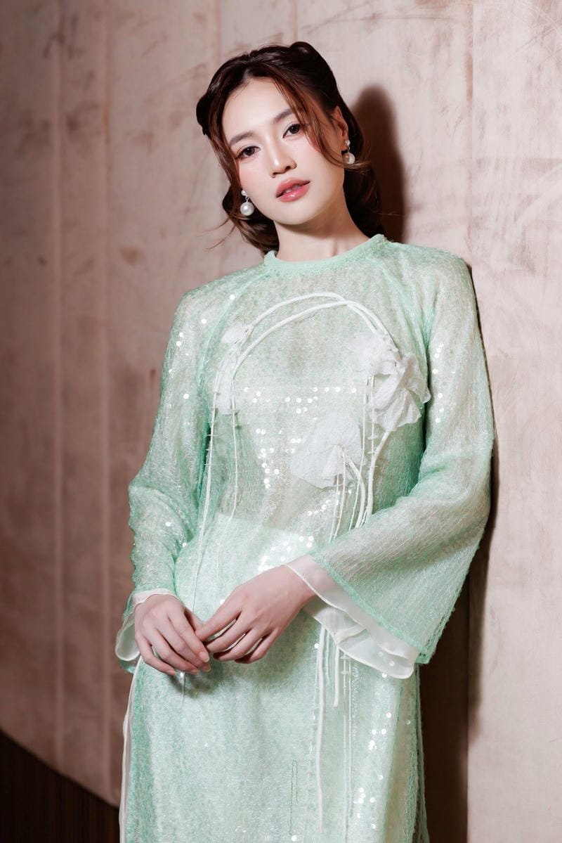 ảnh ninh dương lan ngọc sexy nổi tiếng