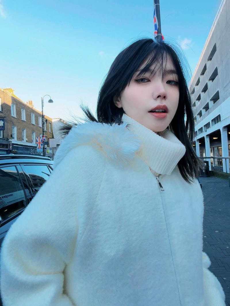 ảnh remind sexy góc chụp đầy mê hoặc