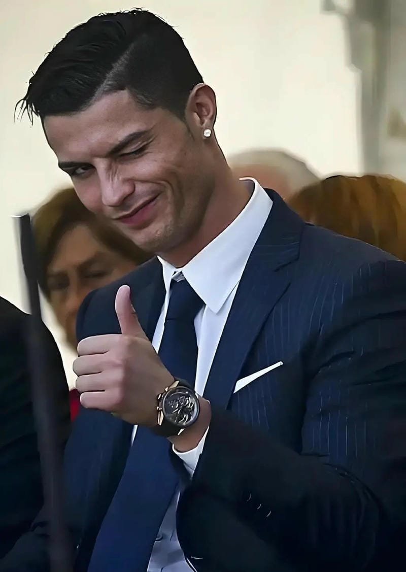 ảnh ronaldo thi đấu đầy ấn tượng