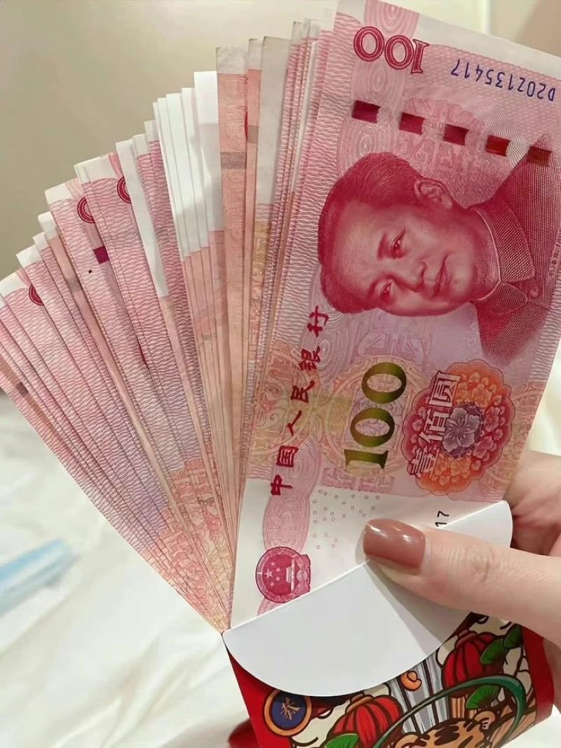 ảnh tiền xếp chồng ấn tượng