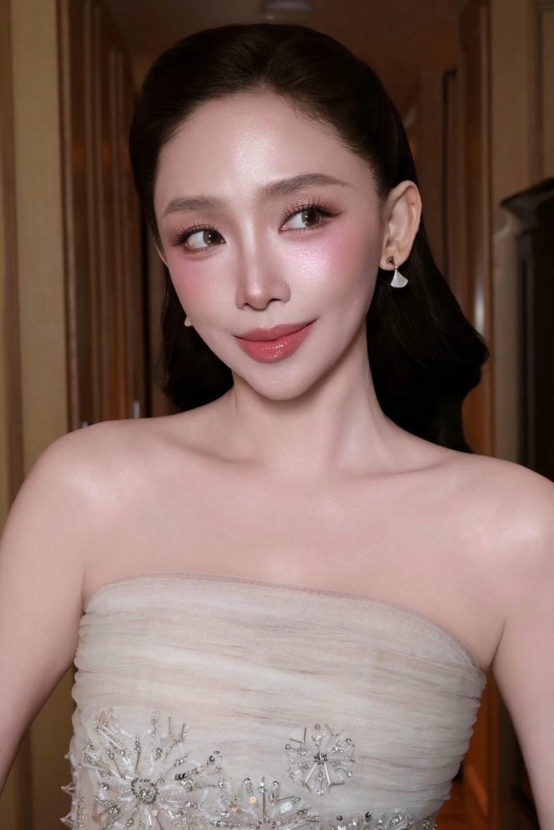 ảnh tóc tiên sexy đầy nét kiêu kỳ