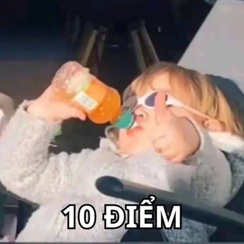 meme 10 điểm nhìn phát bật cười