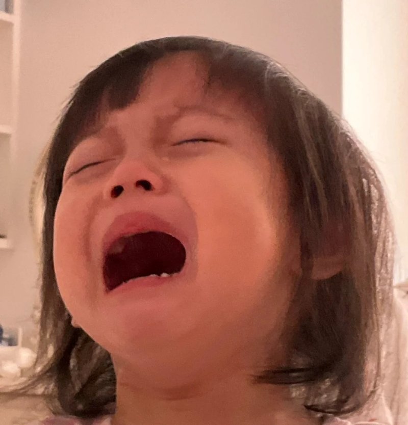 meme buồn giữa cuộc sống bộn bề