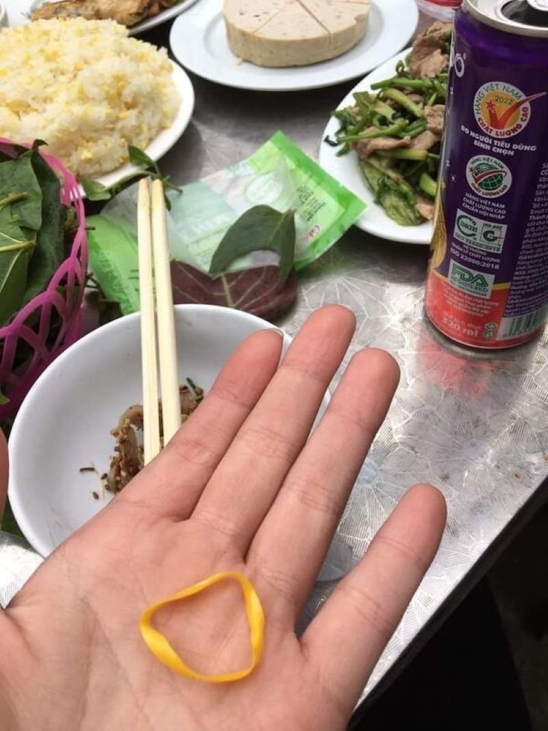 meme có cái nịt cực duyên