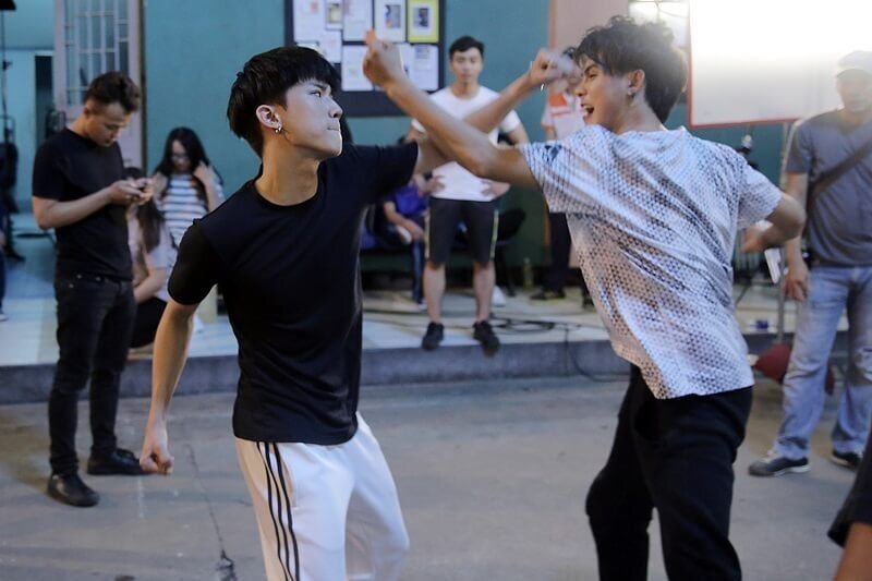 meme đánh nhau cực kỳ tấu hài