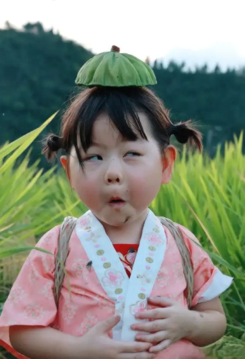 meme em bé biểu cảm siêu bá đạo