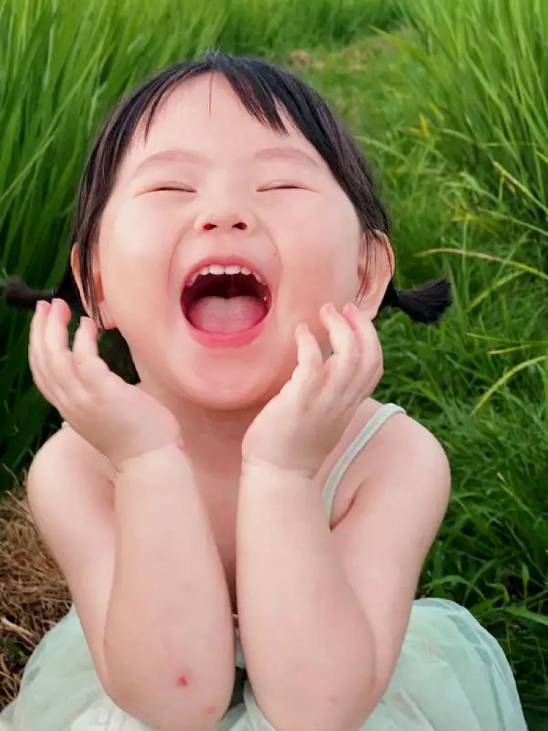 meme em bé vui nhộn đang gây sốt