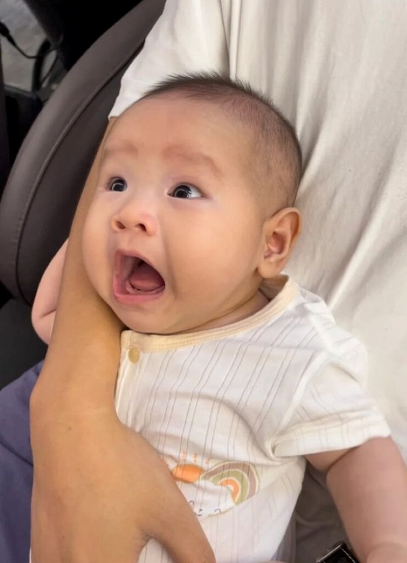 meme hoảng hốt phản ứng đúng tâm trạng
