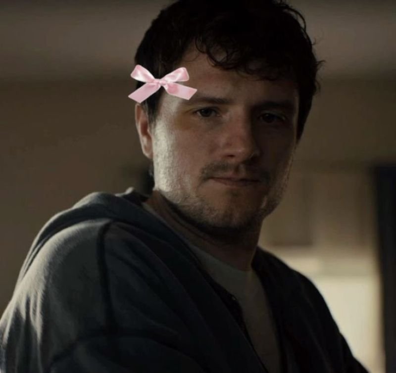 meme josh hutcherson reaction siêu hài