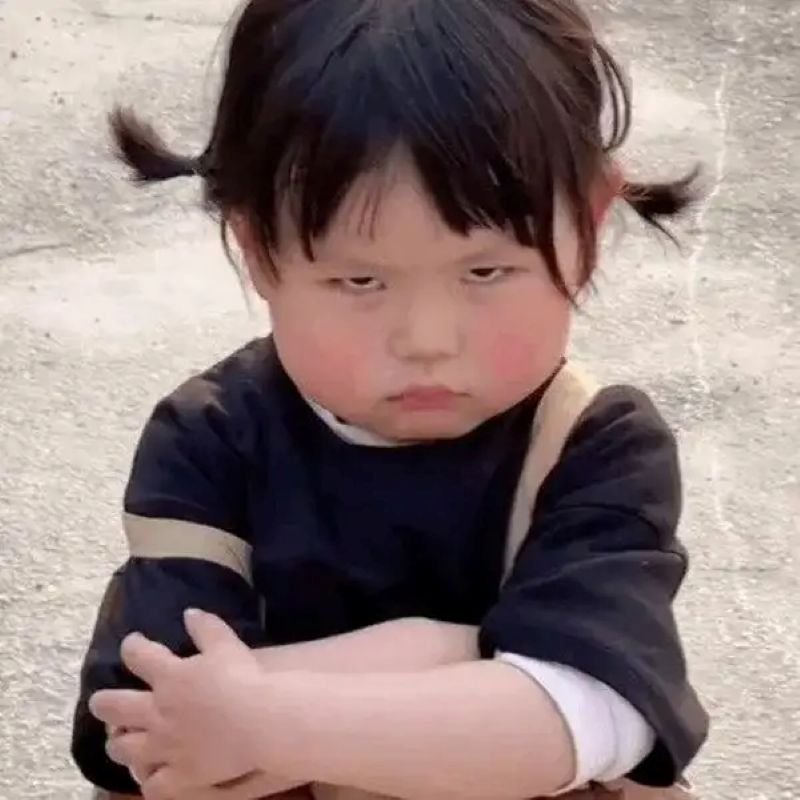 meme liếc nhìn cực kỳ bất lực