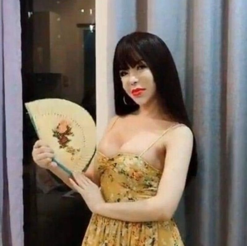 meme linda cười ra nước mắt