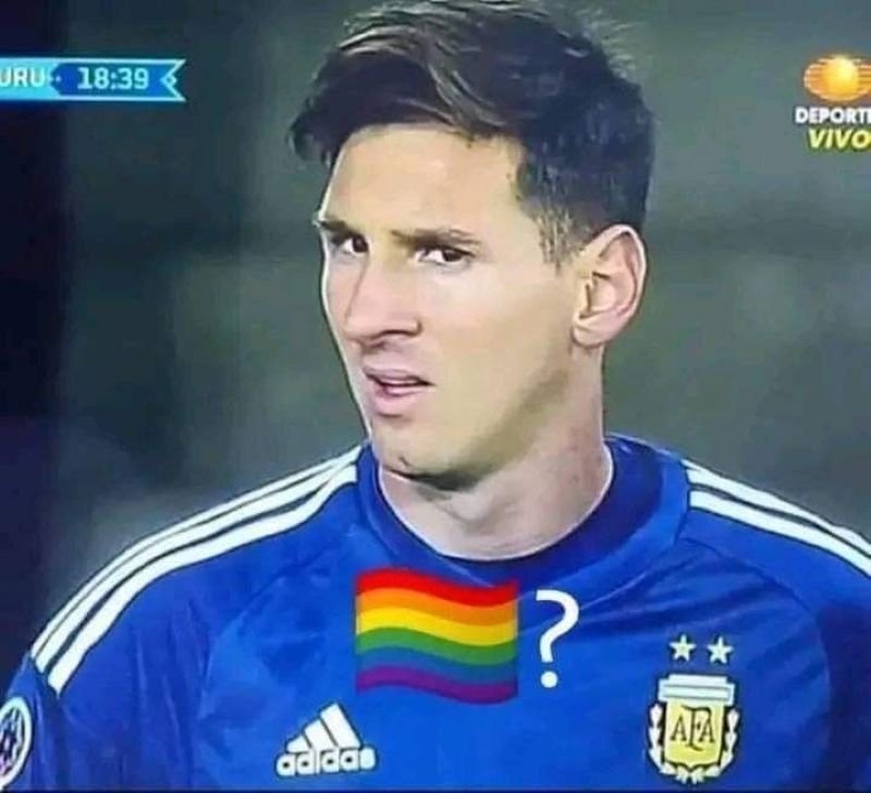 meme messi đầy biểu cảm hài hước