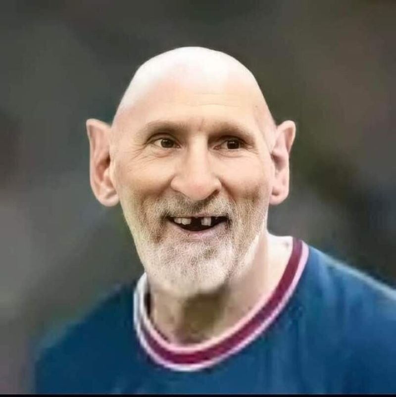 meme messi hài hước nhìn không nhịn cười