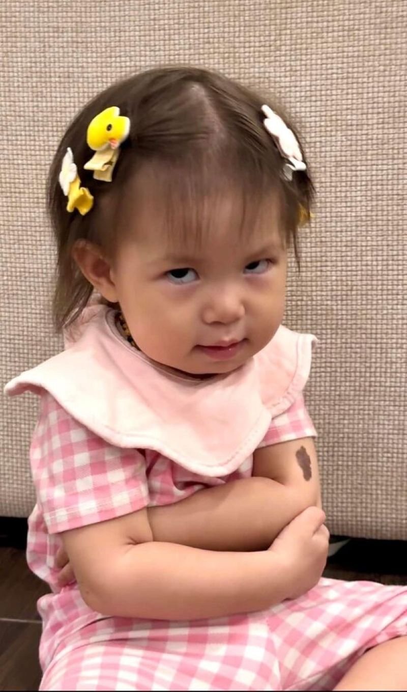 meme pam reaction cực kỳ duyên dáng