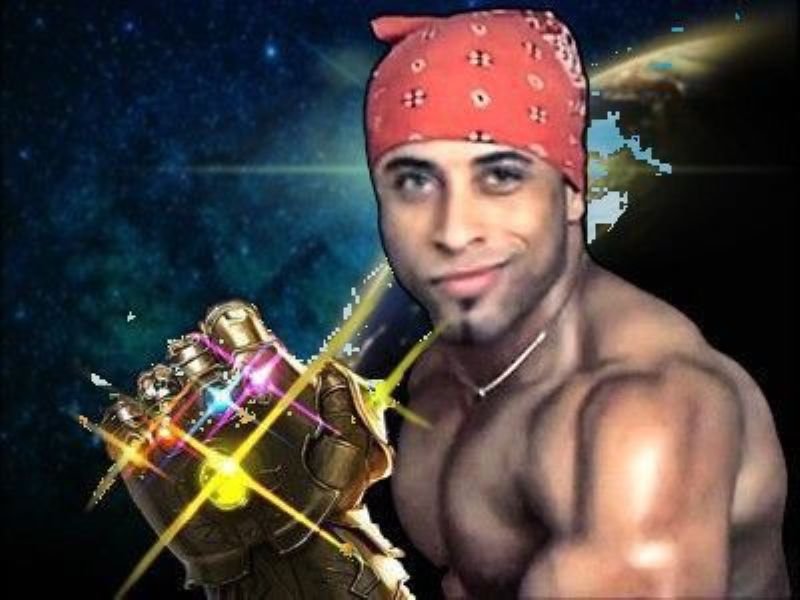 meme ricardo biểu cảm đầy bất ngờ